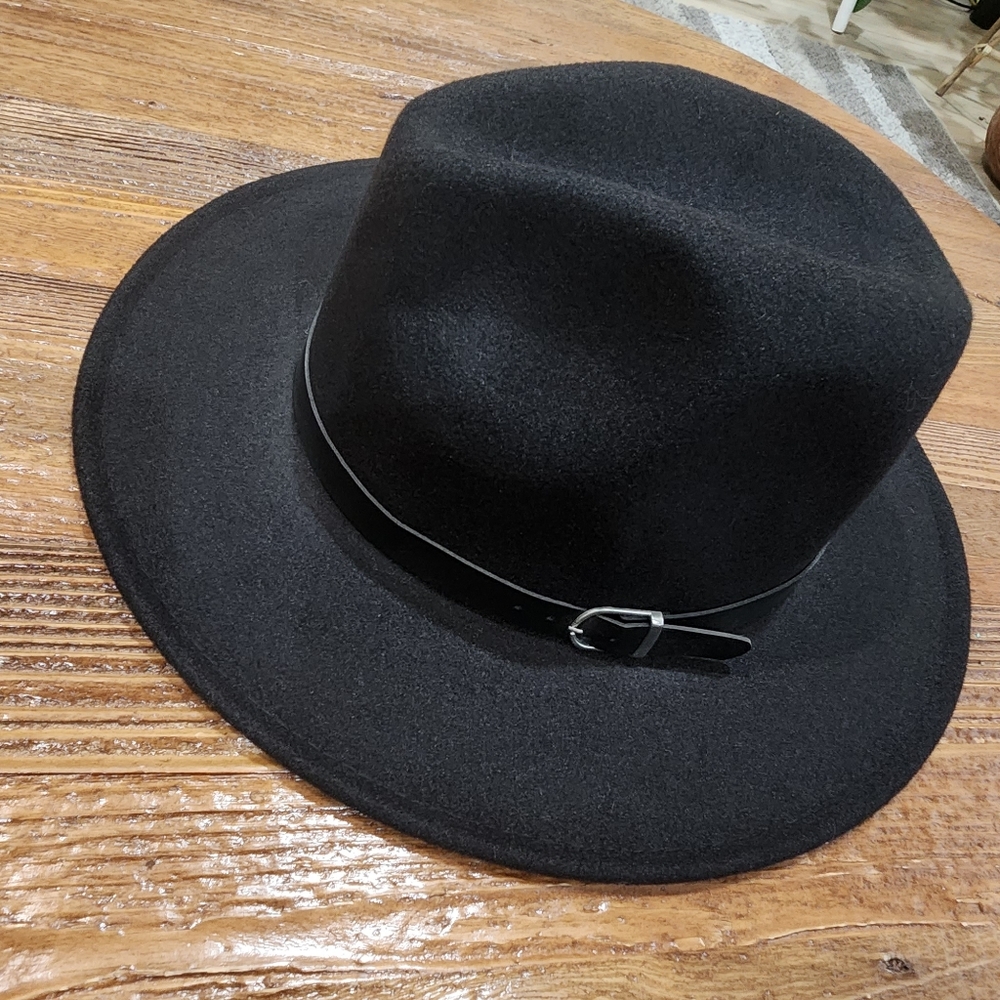 Black boho hat